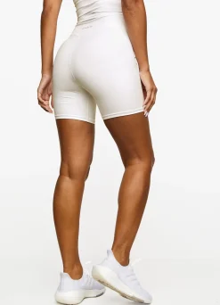 Shorts<Gym King 365 5 " Short Cream