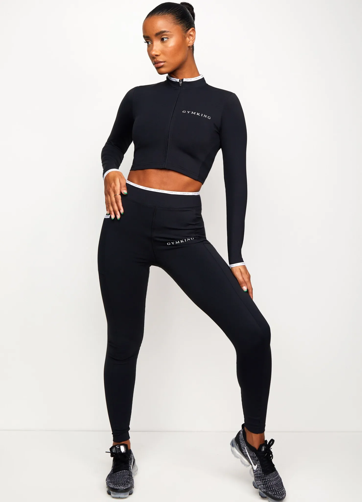 Tops & T-Shirts<Gym King Bound Script Funnel Black/White