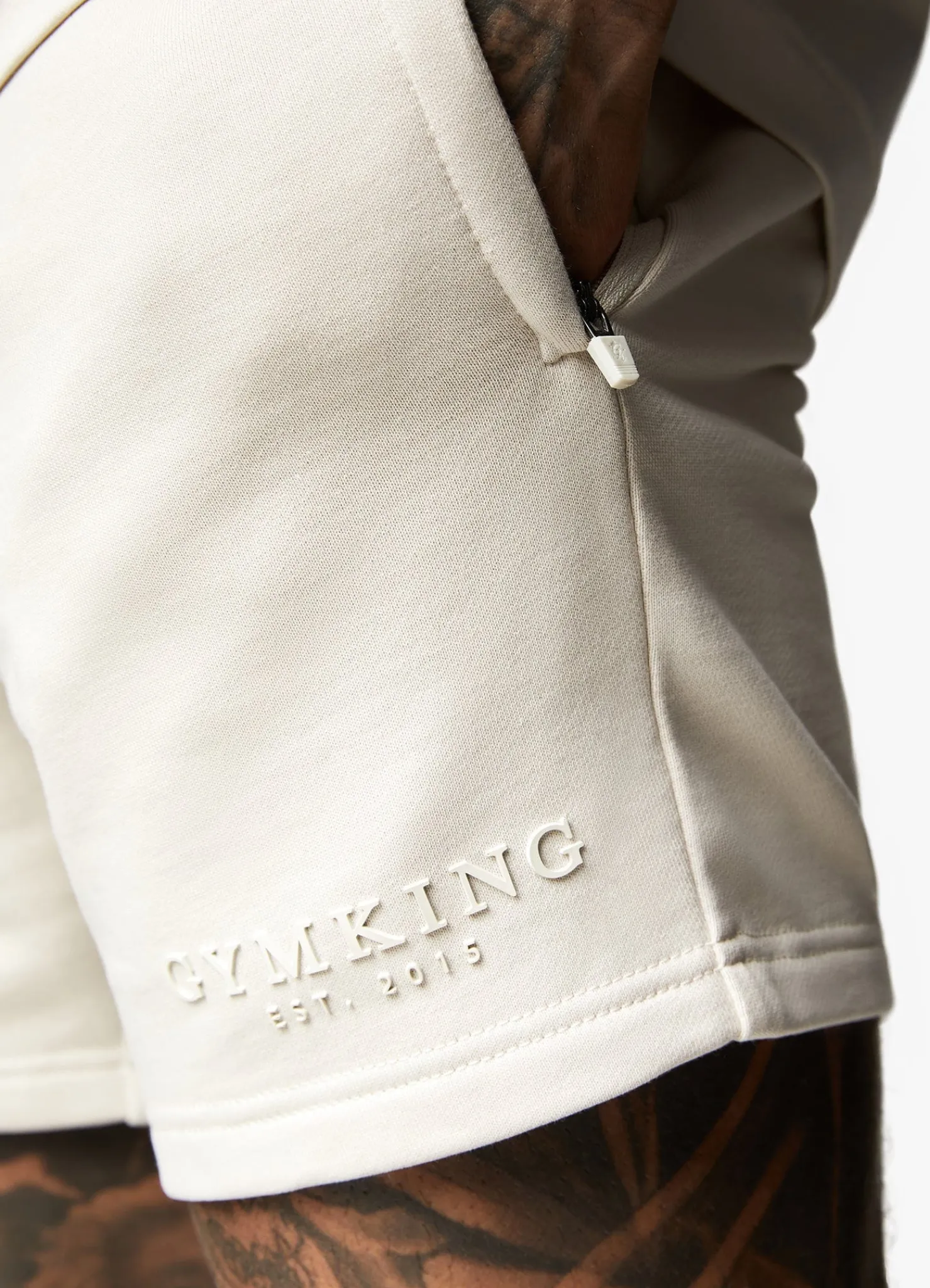 Shorts<Gym King Est. Legacy Short Sand
