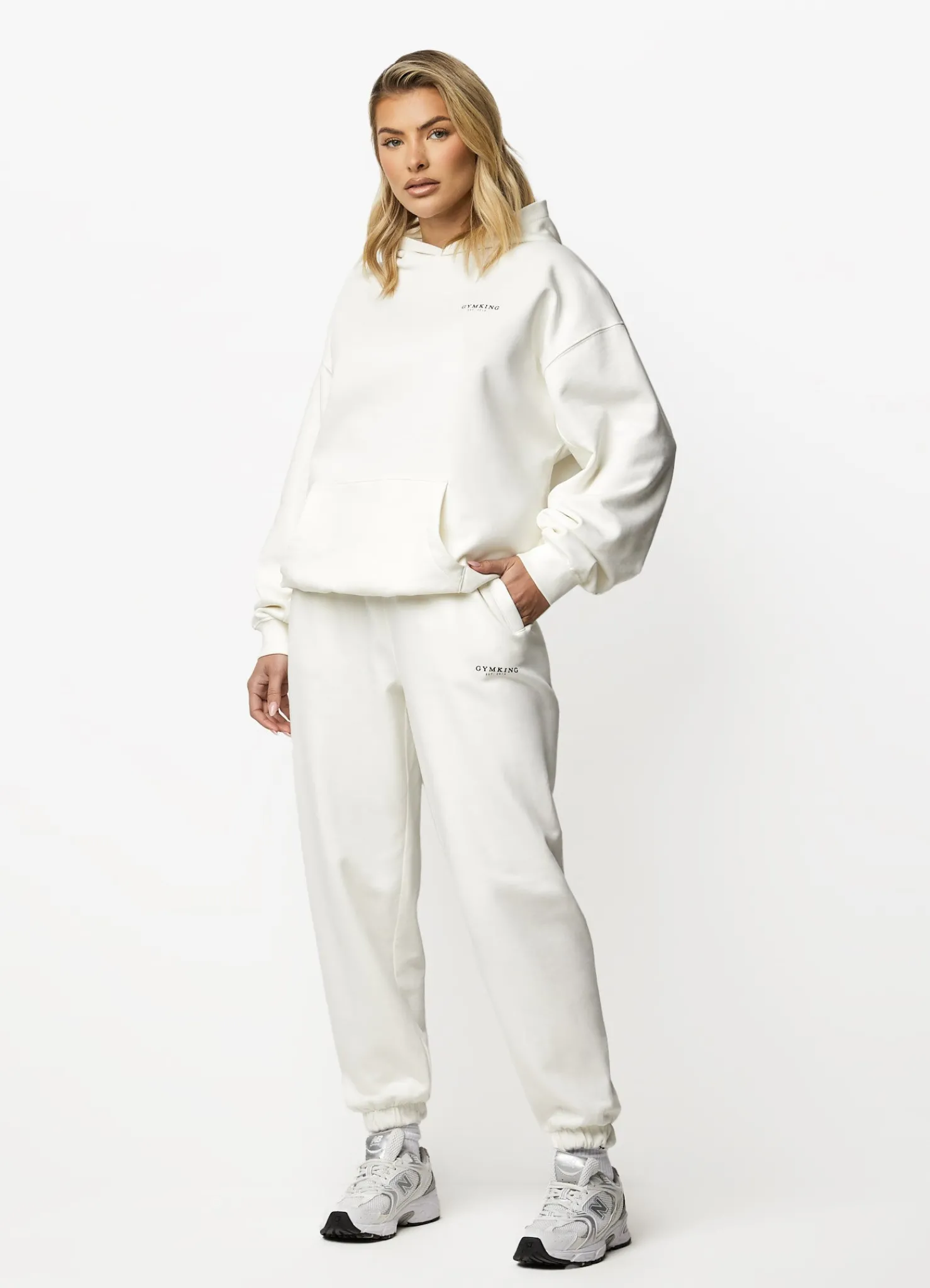 Tracksuits<Gym King Established Relaxed Tracksuit Cream