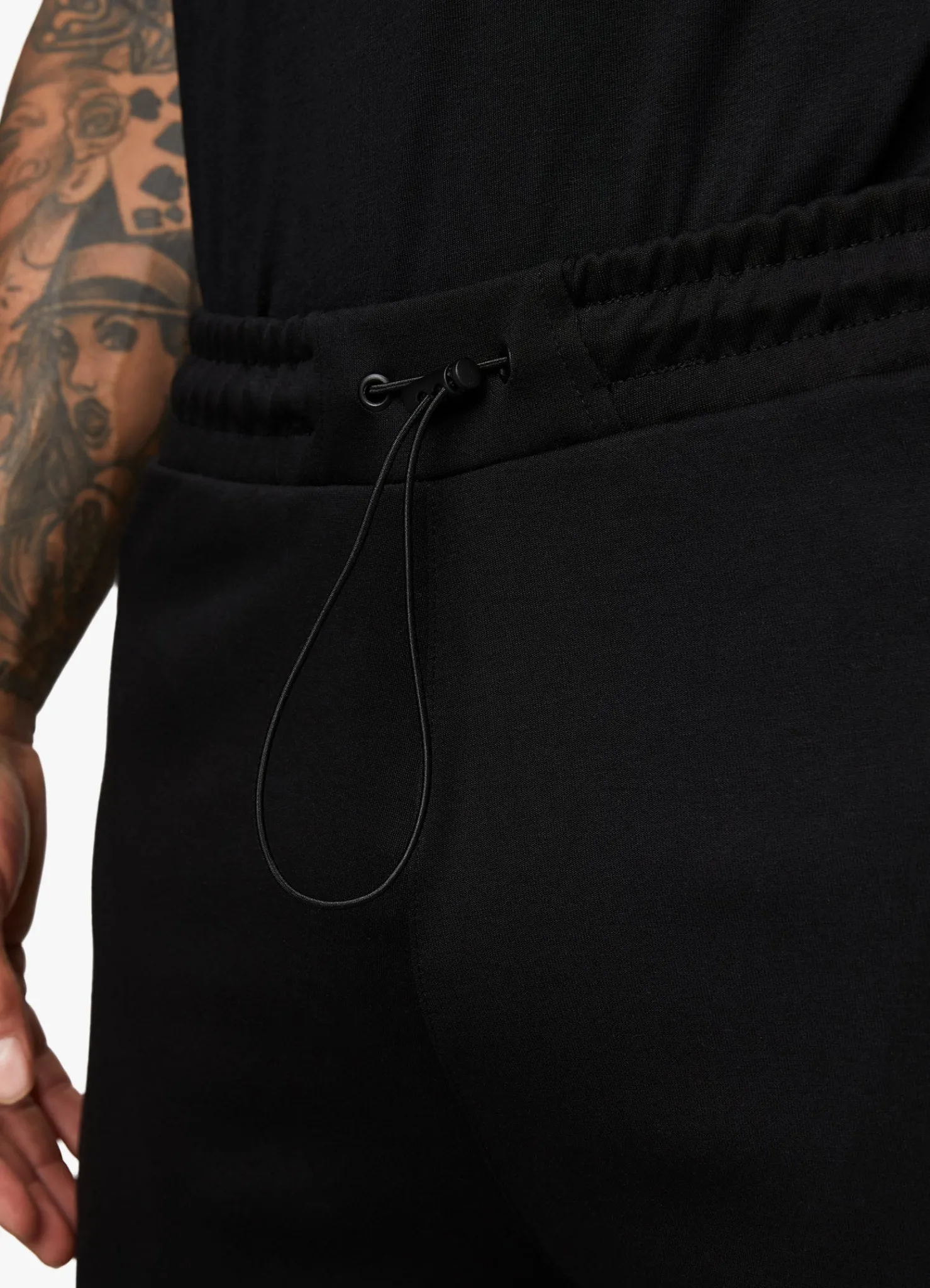 Shorts<Gym King Linear Print Interlock Short Black