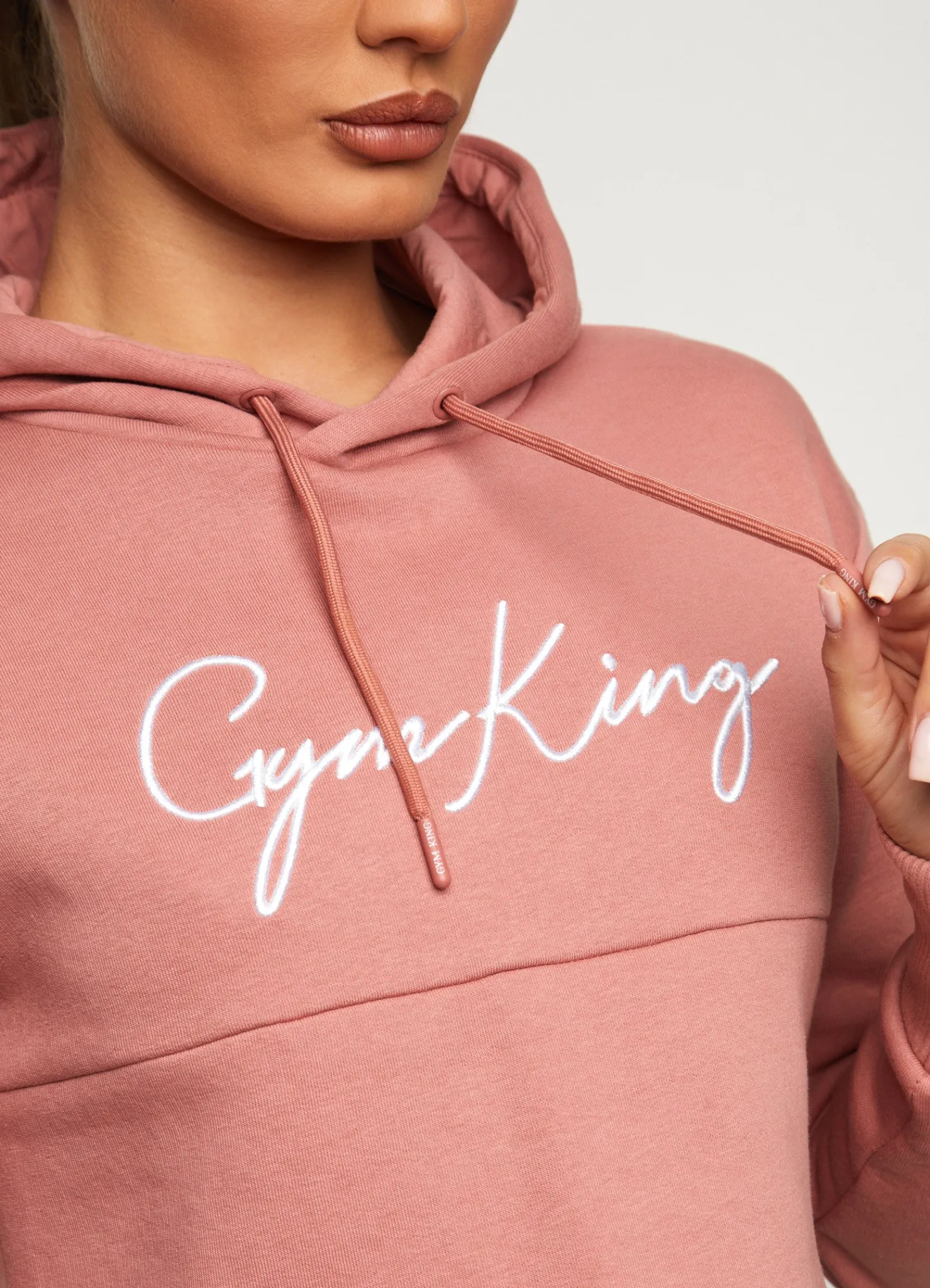 Hoodies<Gym King Sky Script Hooded Crop Brick