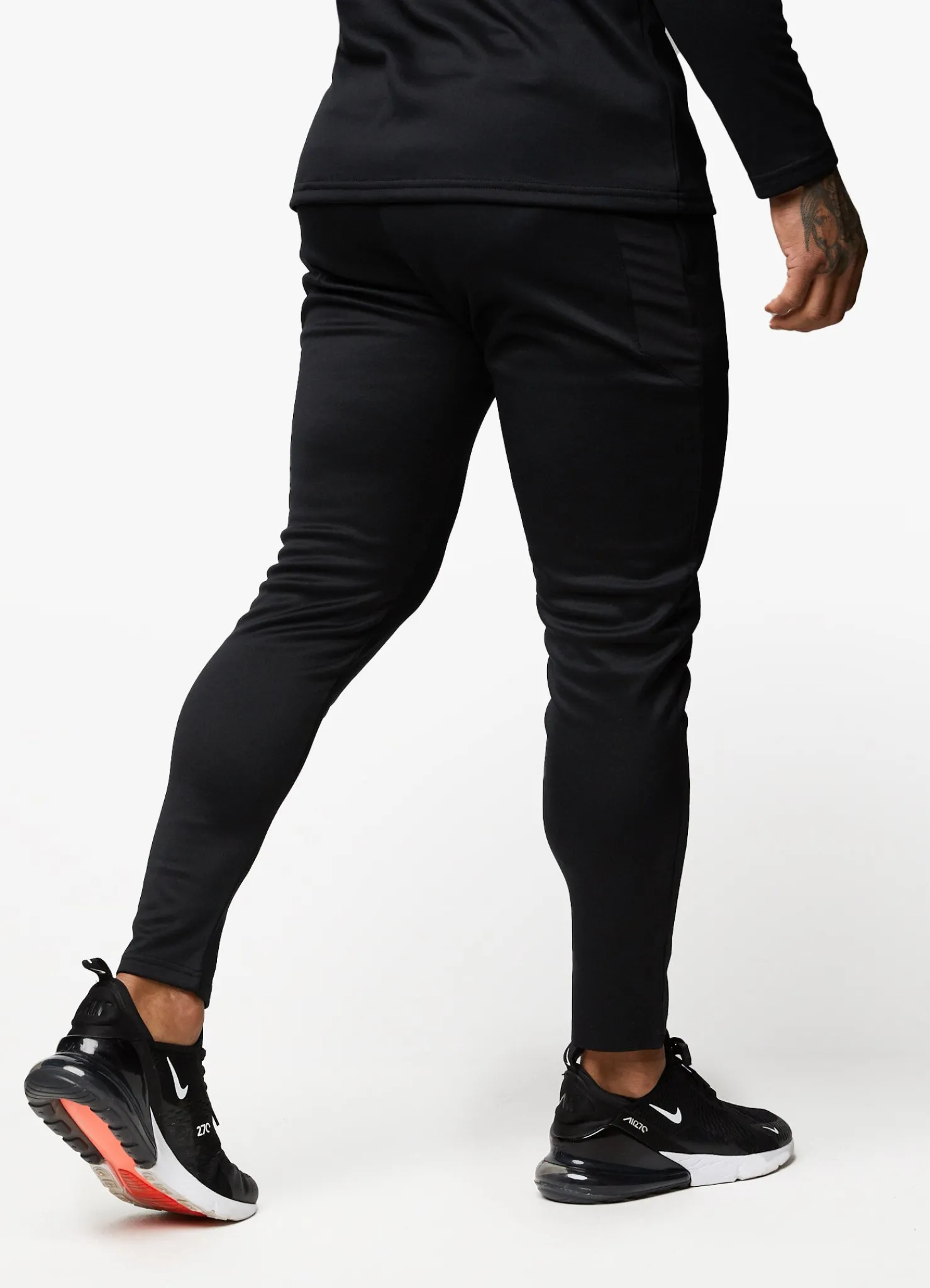 Tracksuit Bottoms<Gym King Velocity Tech Pant Black/Wine Red